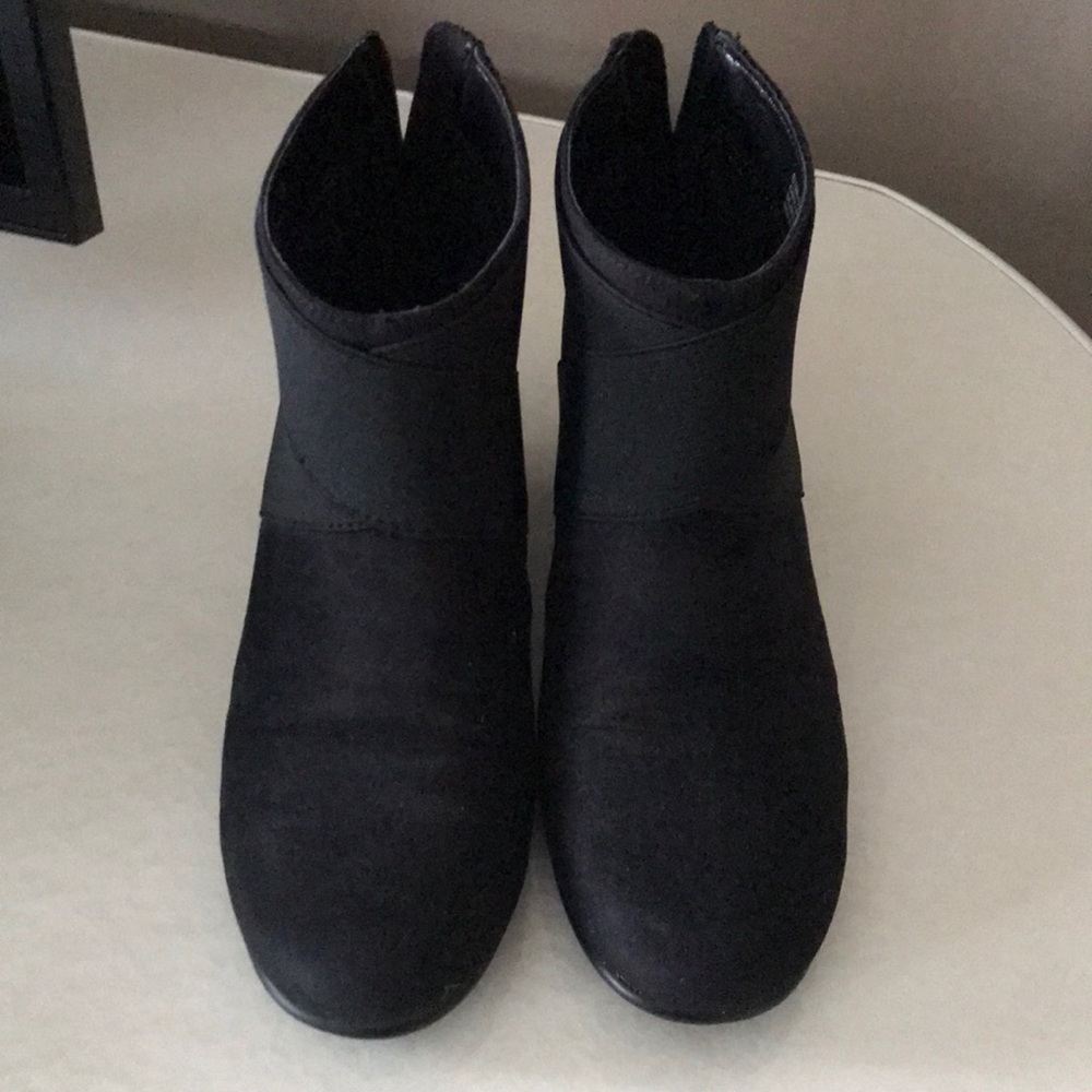 Aerosoles booties
